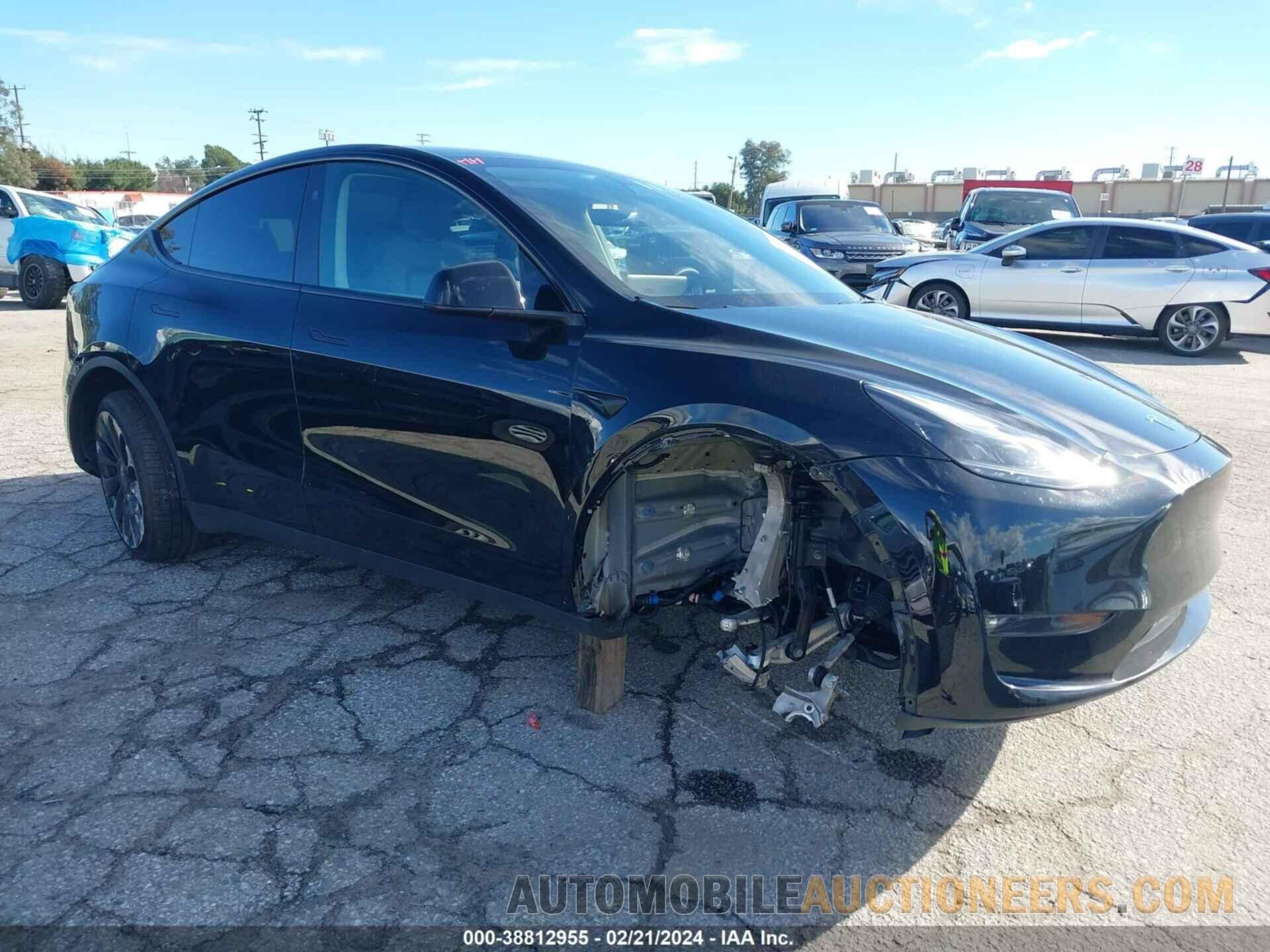 7SAYGDEF8PF863632 TESLA MODEL Y 2023