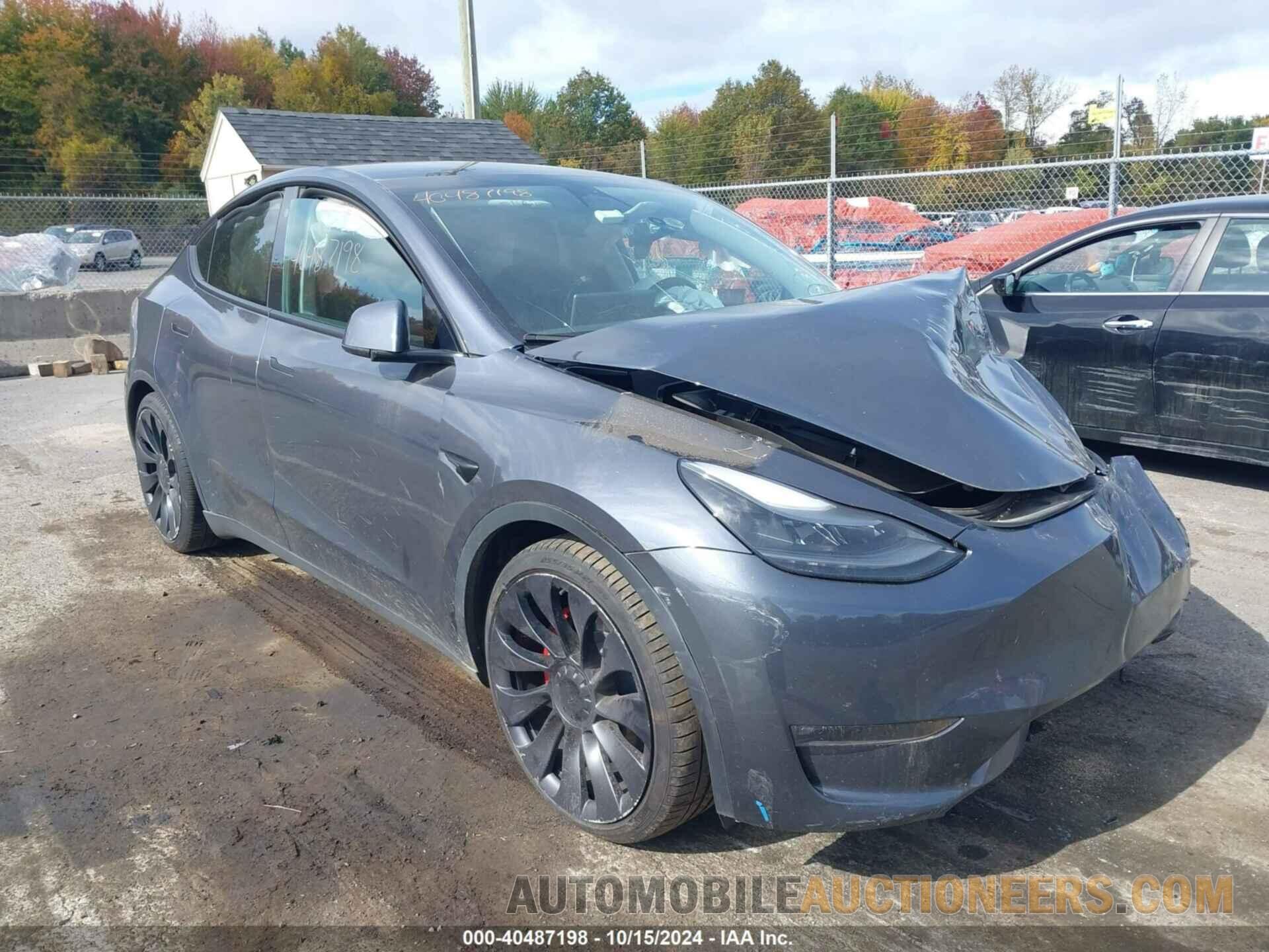 7SAYGDEF9PF588806 TESLA MODEL Y 2023