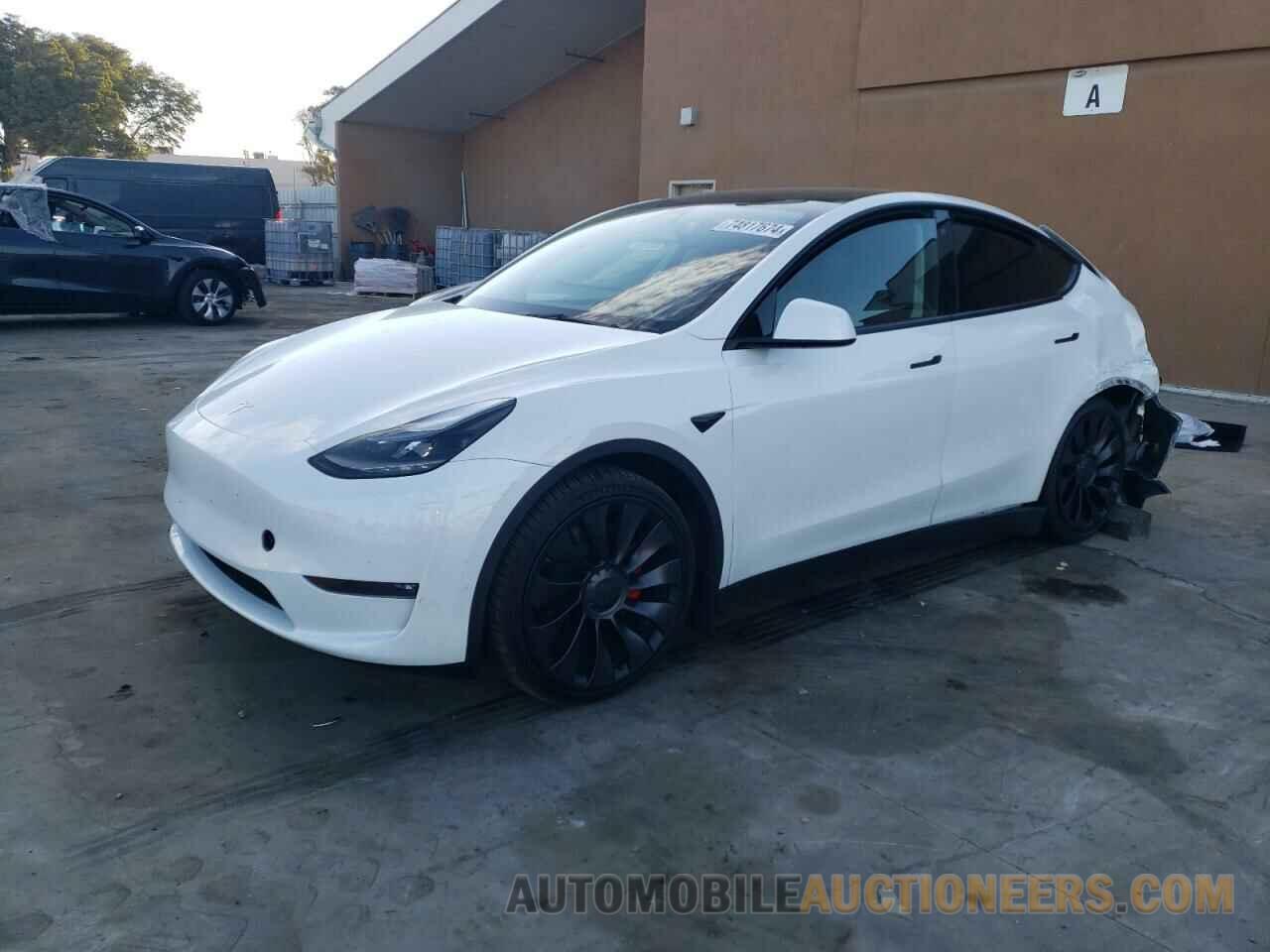 7SAYGDEF9PF624087 TESLA MODEL Y 2023