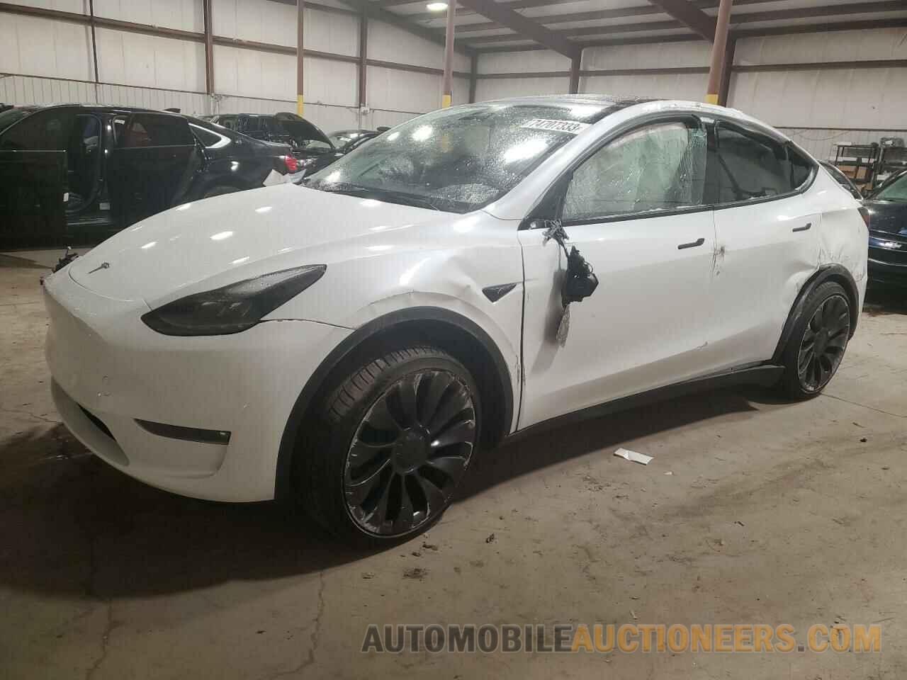 7SAYGDEF9PF660989 TESLA MODEL Y 2023