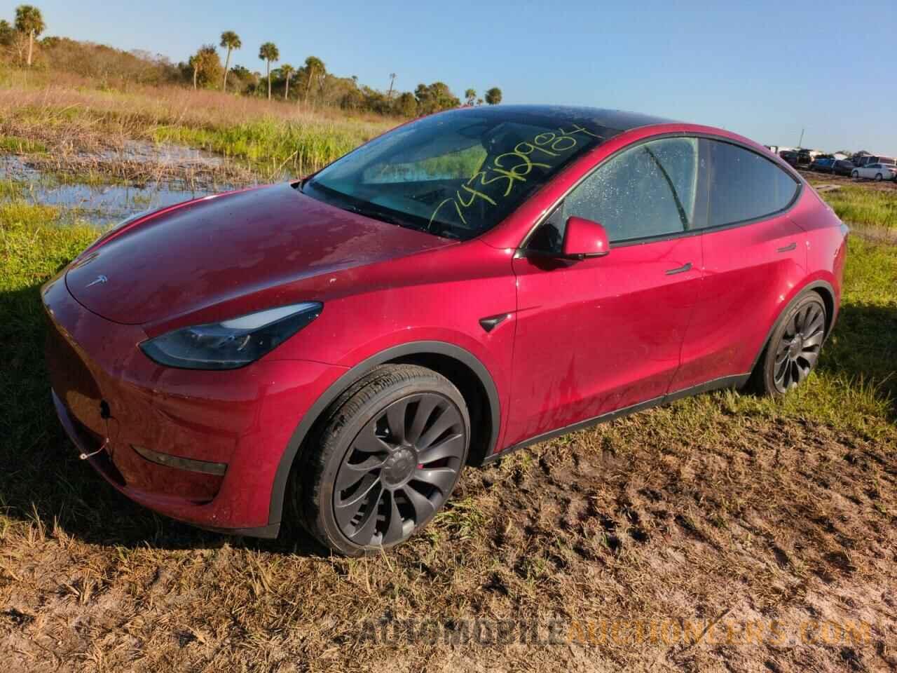 7SAYGDEF9RA263606 TESLA MODEL Y 2024