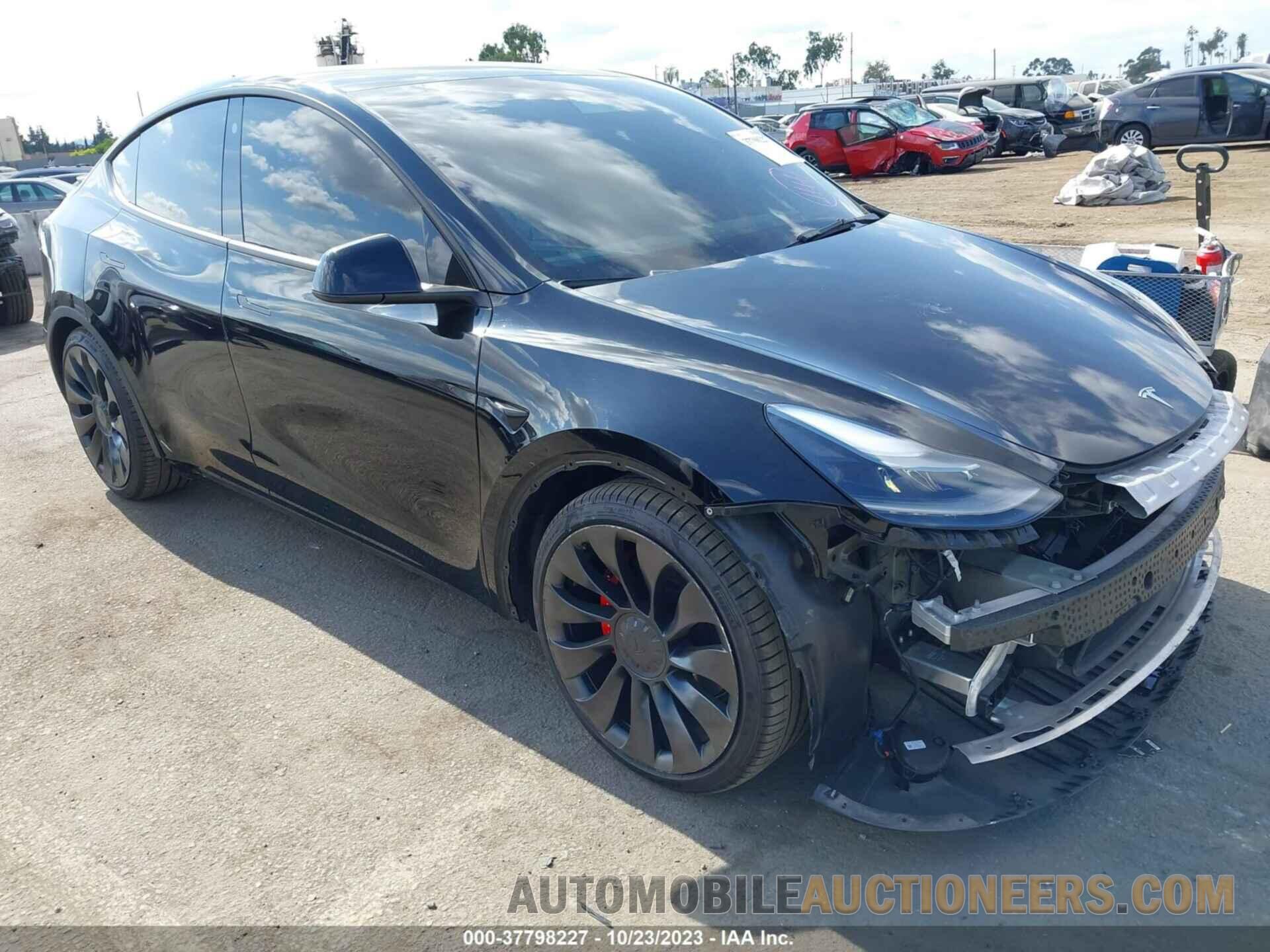 7SAYGDEFXNF392399 TESLA MODEL Y 2022