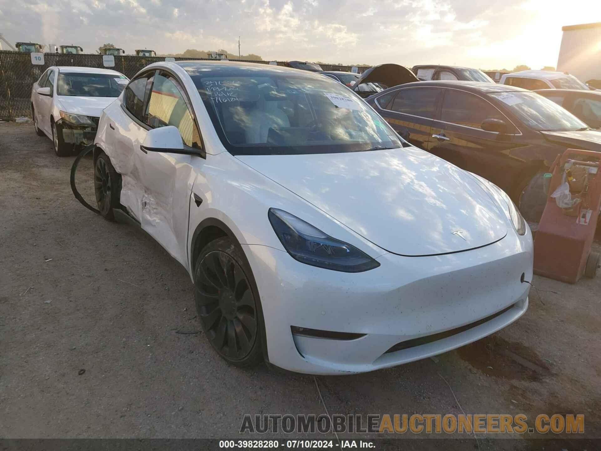 7SAYGDEFXNF453119 TESLA MODEL Y 2022