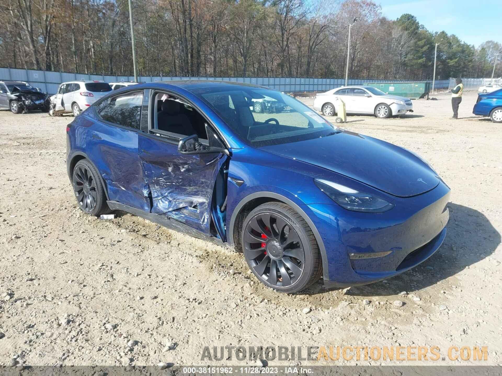 7SAYGDEFXNF522598 TESLA MODEL Y 2022