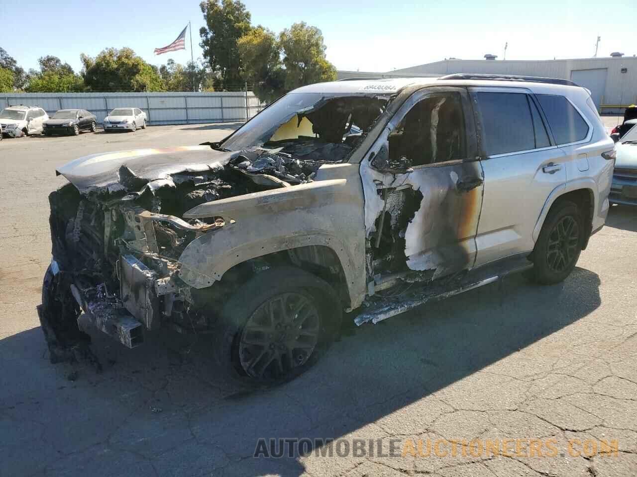 7SVAAAAA4PX001707 TOYOTA SEQUOIA 2023