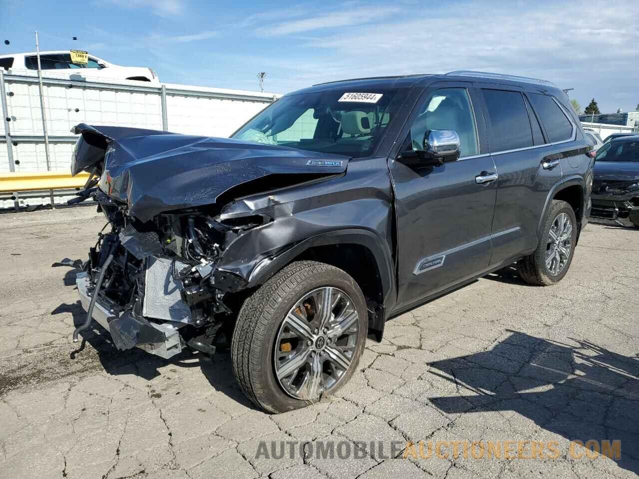 7SVAAABA5RX025340 TOYOTA SEQUOIA 2024