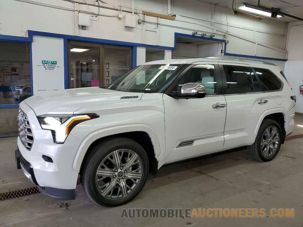 7SVAAABA5RX026603 TOYOTA SEQUOIA 2024