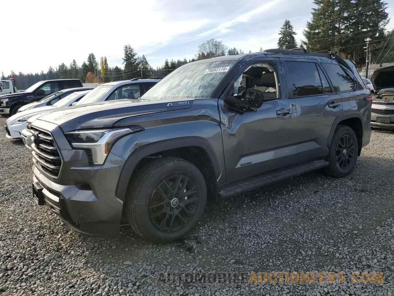 7SVAAABA5RX043207 TOYOTA SEQUOIA 2024