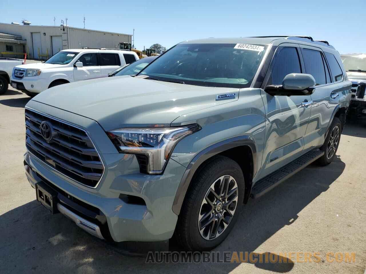 7SVAAABA7RX021273 TOYOTA SEQUOIA 2024