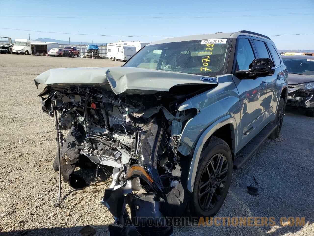 7SVAAABAXRX021462 TOYOTA SEQUOIA 2024