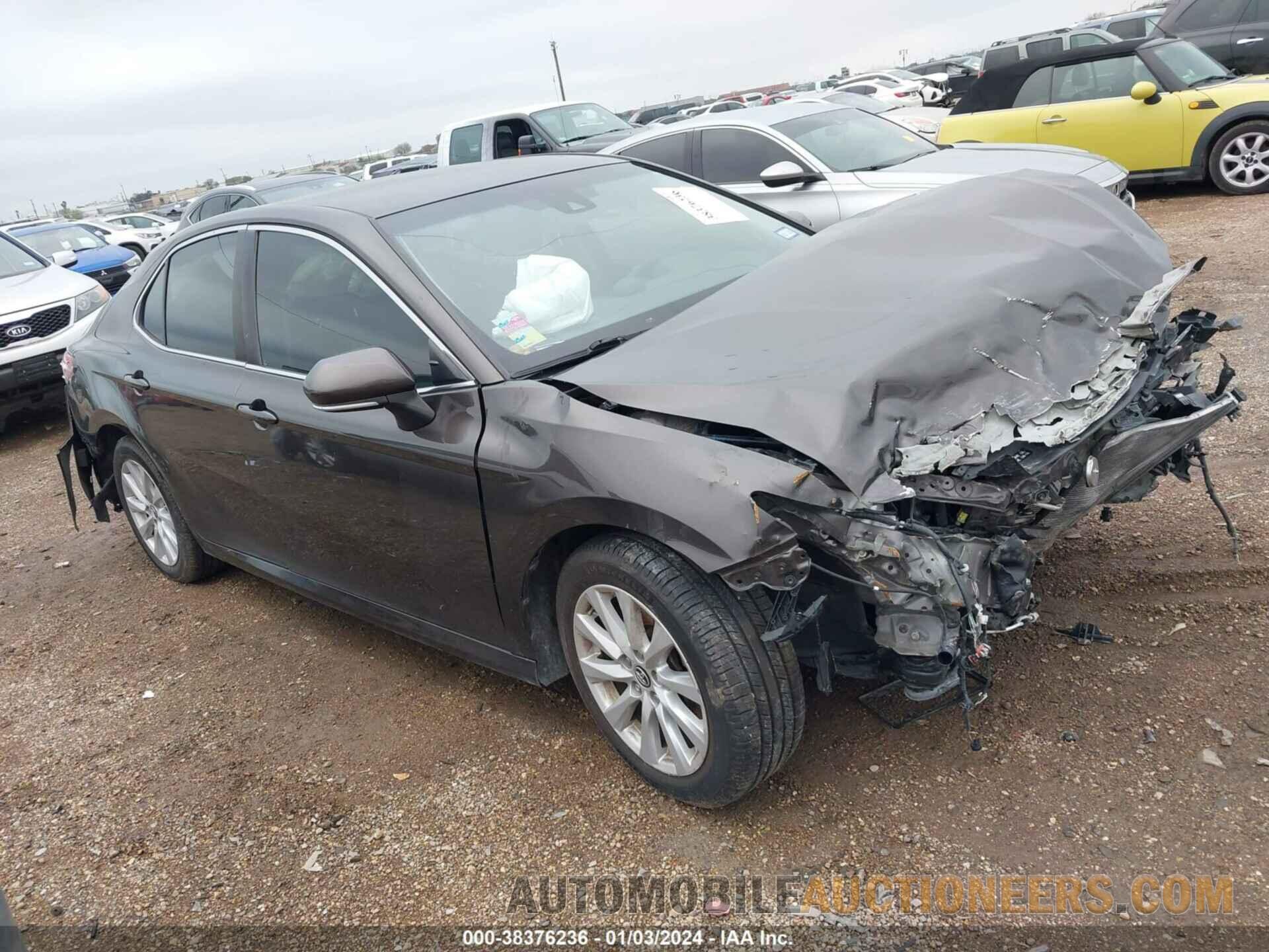 J2NB11HK9J3003962 TOYOTA CAMRY 2018