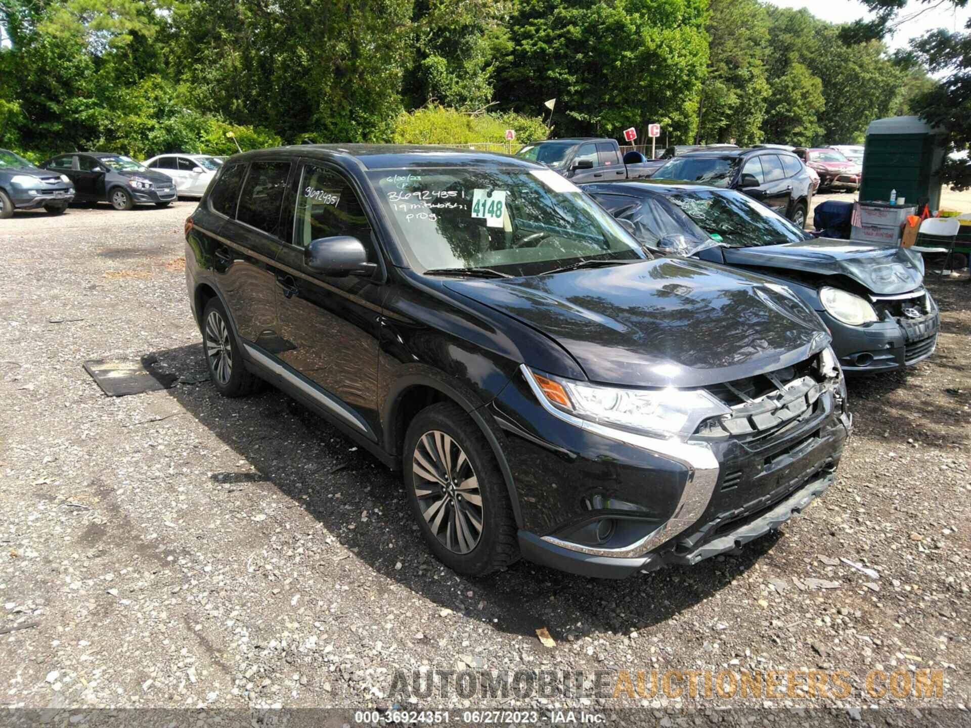 JA4AD2A30KZ003857 MITSUBISHI OUTLANDER 2019