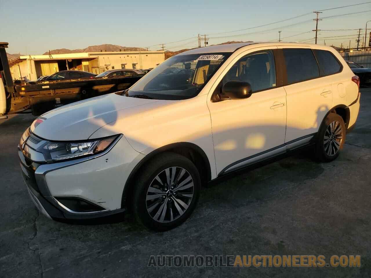 JA4AD2A30KZ007715 MITSUBISHI OUTLANDER 2019