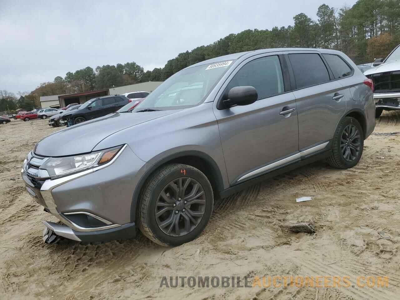 JA4AD2A32HZ043818 MITSUBISHI OUTLANDER 2017