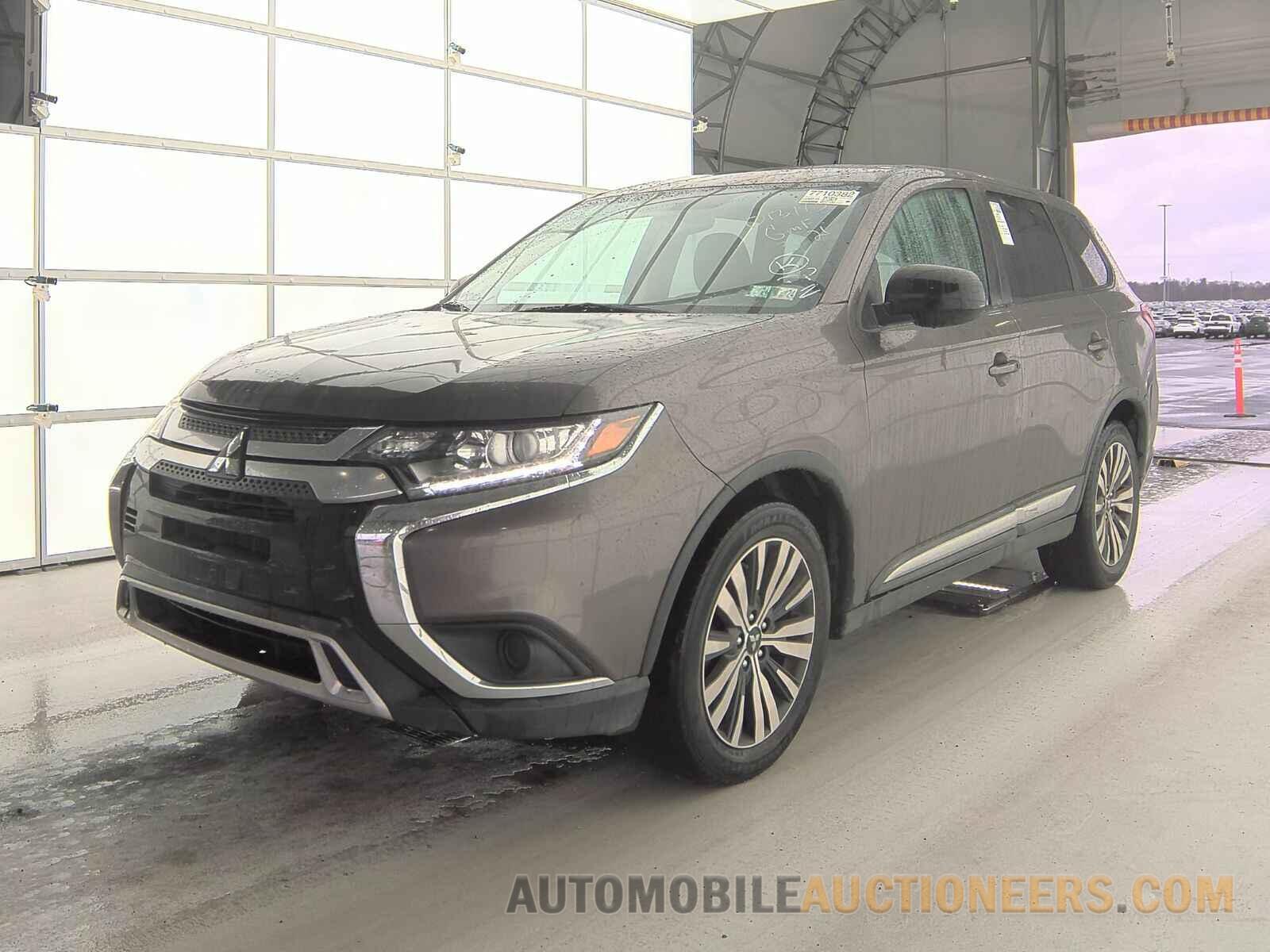 JA4AD2A32KZ013113 Mitsubishi Outlander 2019