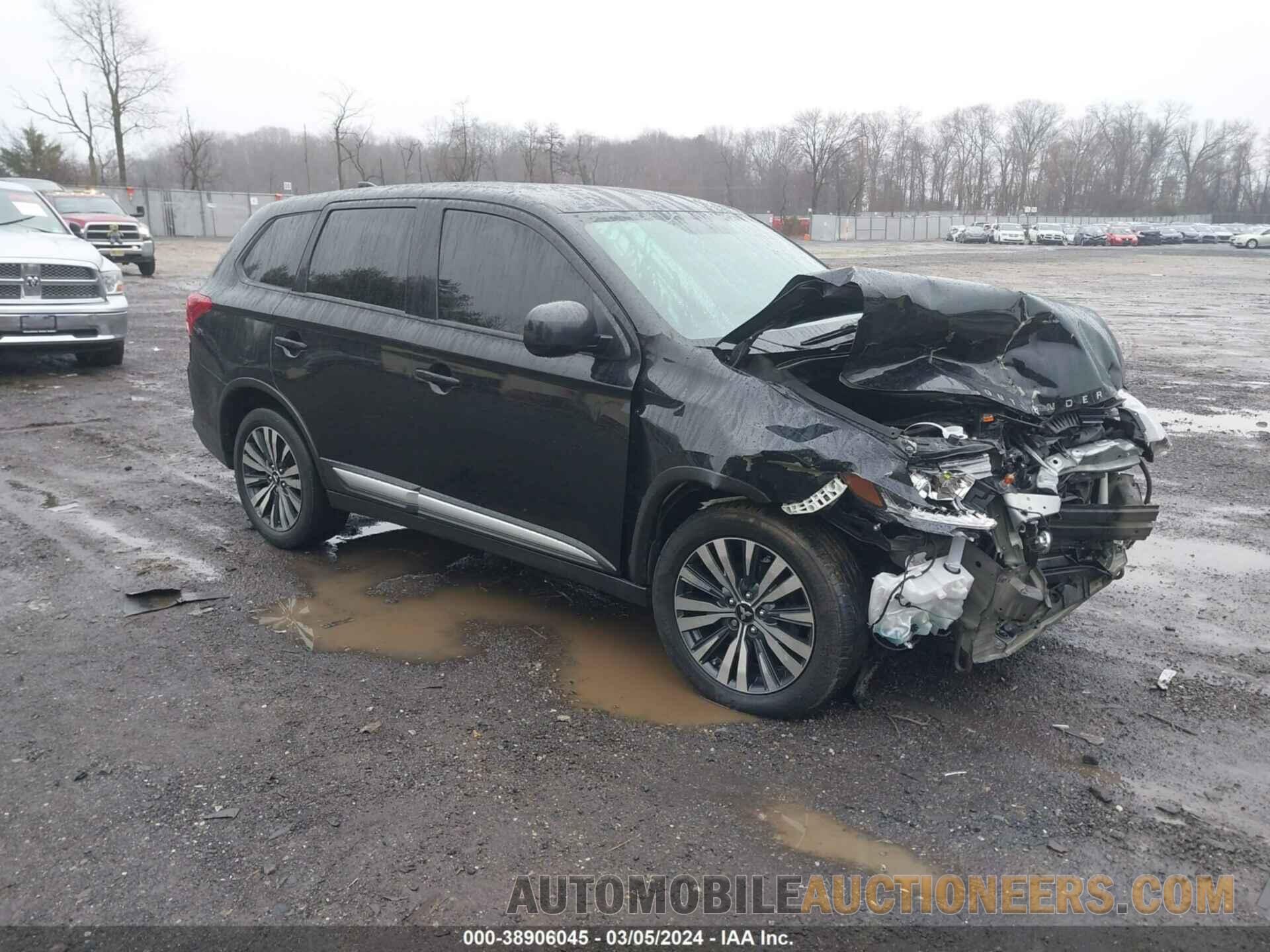 JA4AD2A33LZ006415 MITSUBISHI OUTLANDER 2020