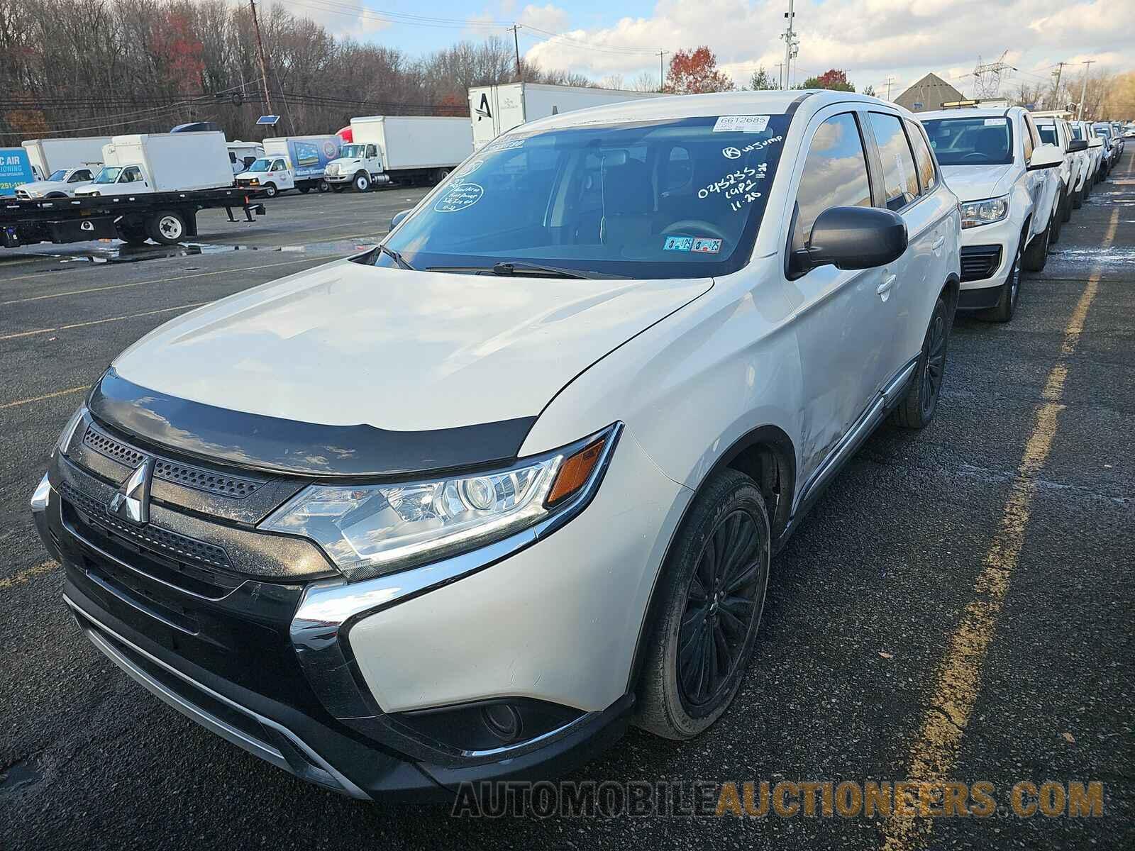 JA4AD2A34LZ045255 Mitsubishi Outlander 2020