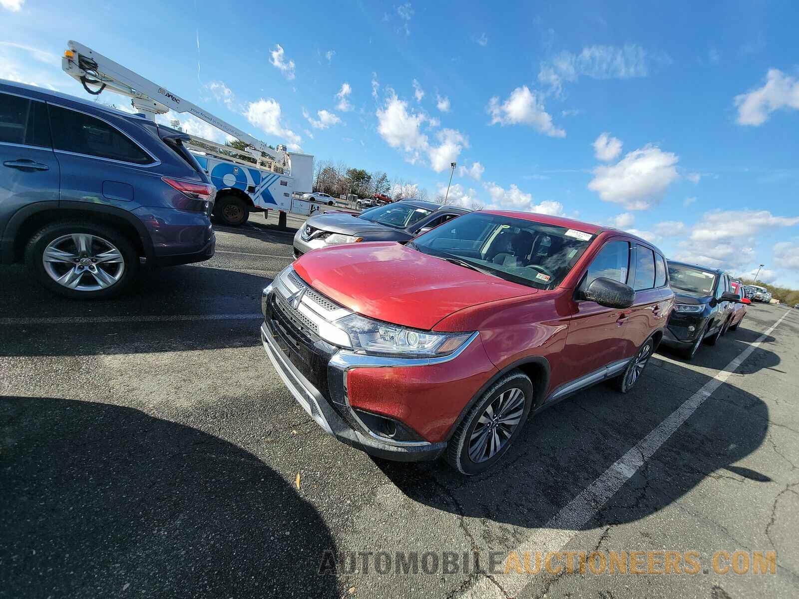 JA4AD2A36KZ055767 Mitsubishi Outlander 2019