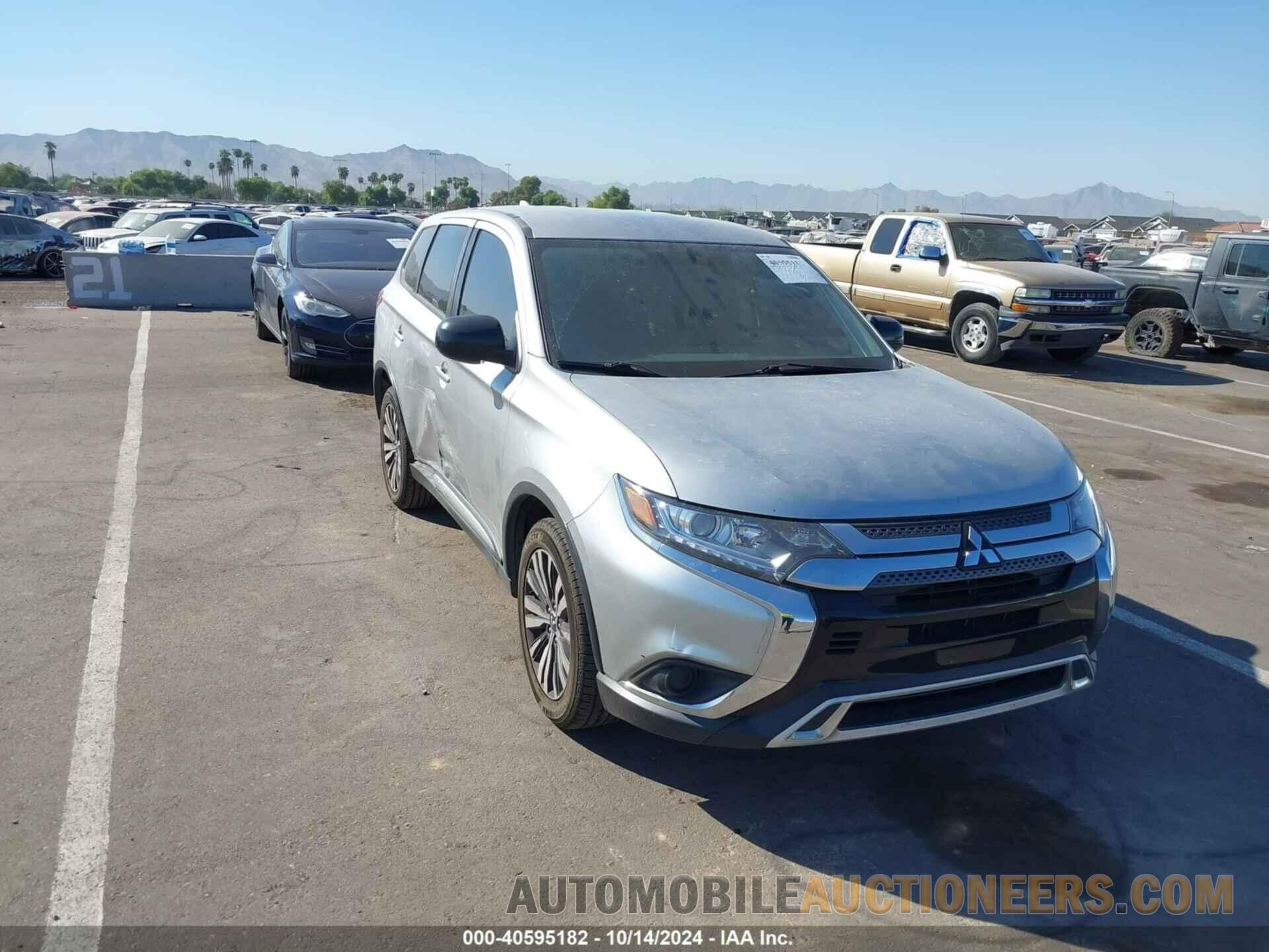 JA4AD2A38LZ039930 MITSUBISHI OUTLANDER 2020