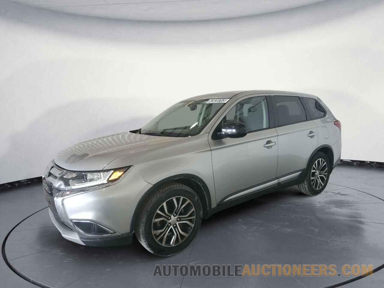 JA4AD2A39JJ000906 MITSUBISHI OUTLANDER 2018