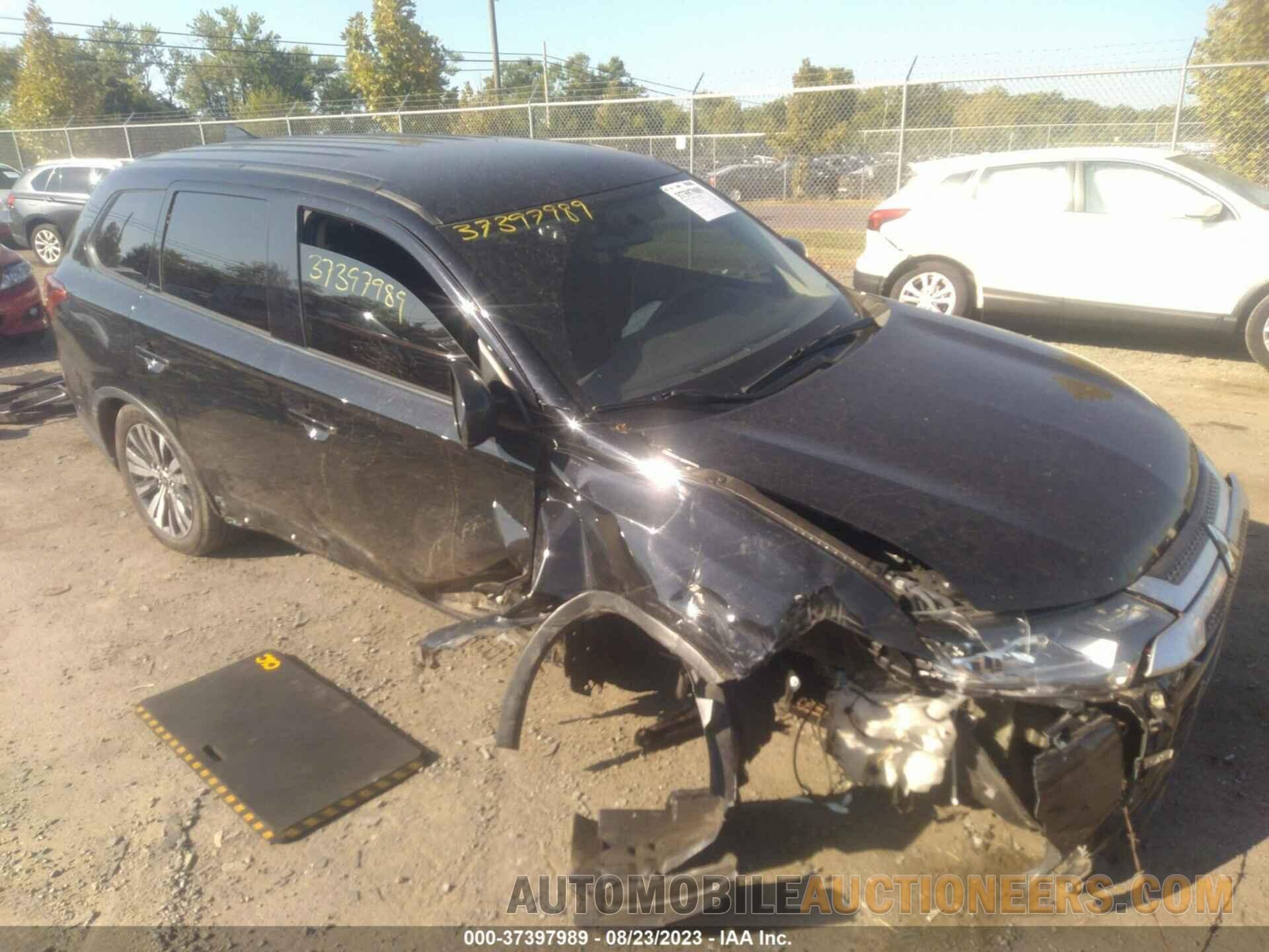 JA4AD2A39KZ025601 MITSUBISHI OUTLANDER 2019