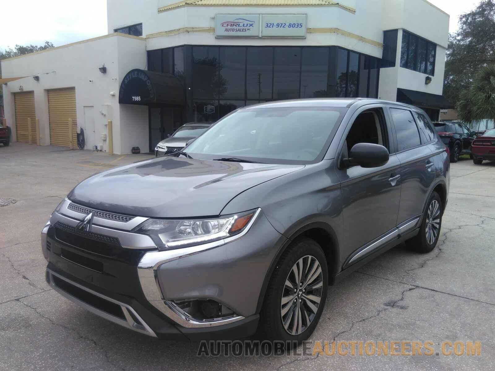 JA4AD2A39LJ001542 Mitsubishi Outlander 2020