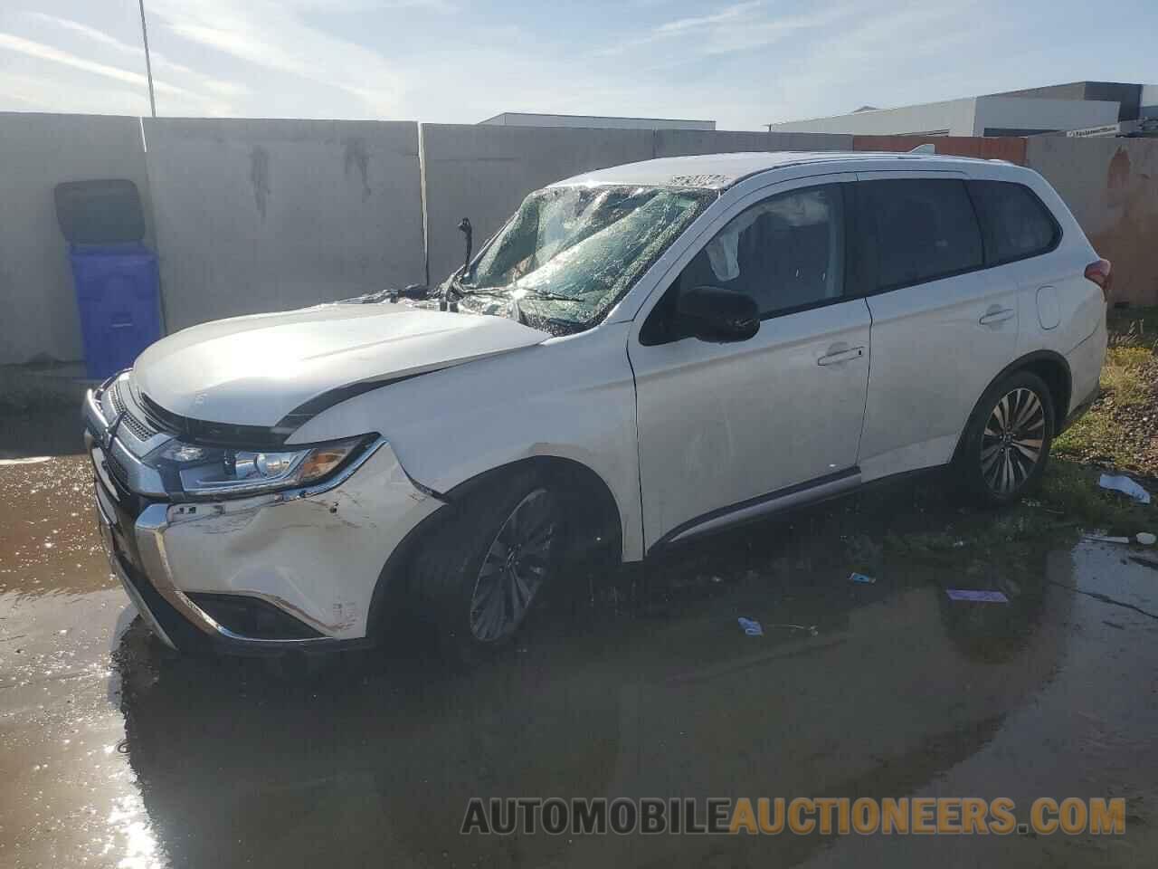 JA4AD2A39LZ045168 MITSUBISHI OUTLANDER 2020