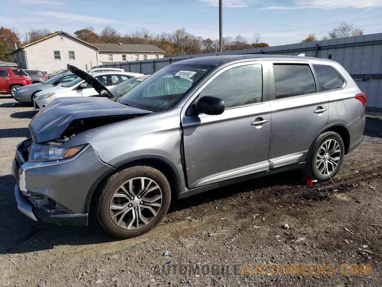 JA4AD2A3XJJ002356 MITSUBISHI OUTLANDER 2018