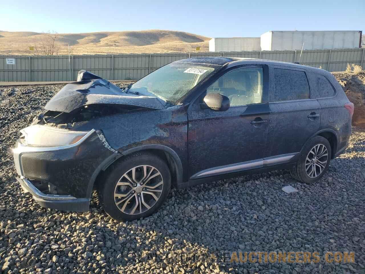 JA4AD2A3XJJ004169 MITSUBISHI OUTLANDER 2018