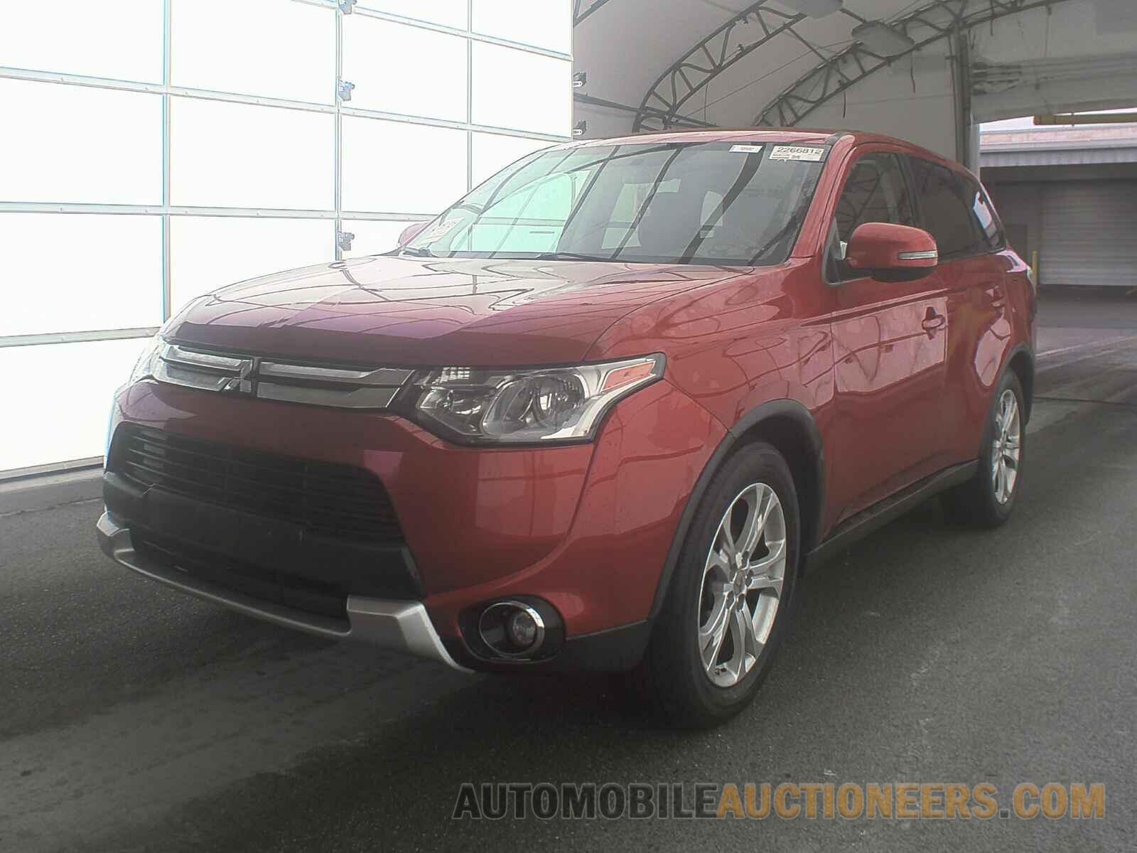 JA4AD3A30FZ005457 Mitsubishi Outlander 2015