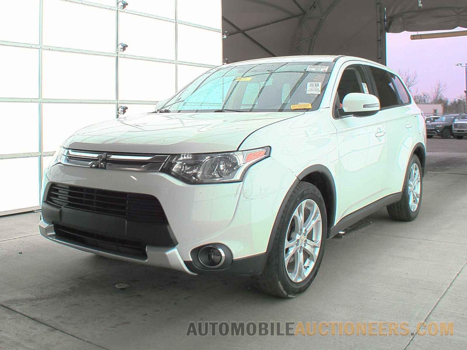 JA4AD3A30FZ007807 Mitsubishi Outlander 2015