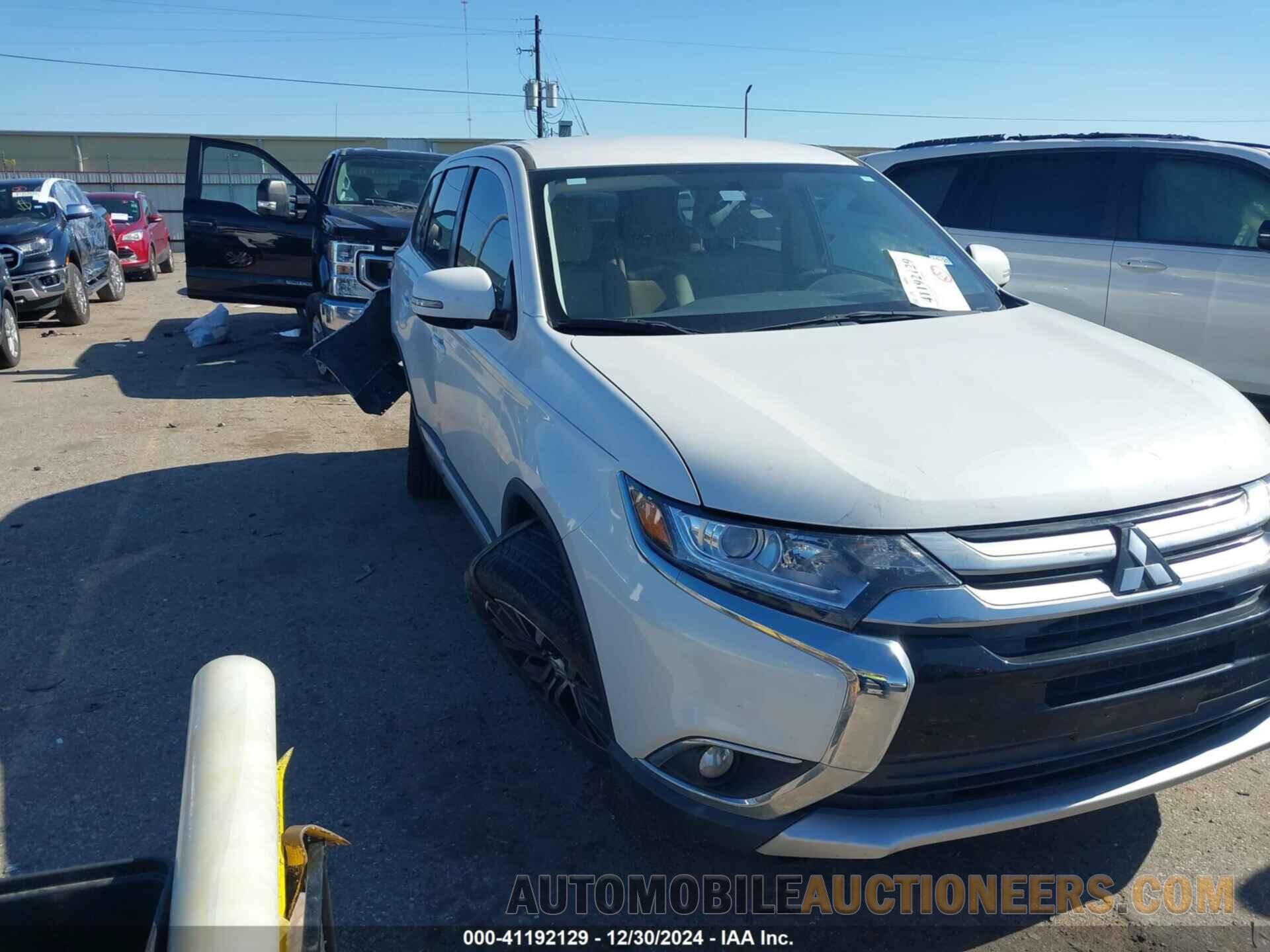 JA4AD3A30JZ005452 MITSUBISHI OUTLANDER 2018