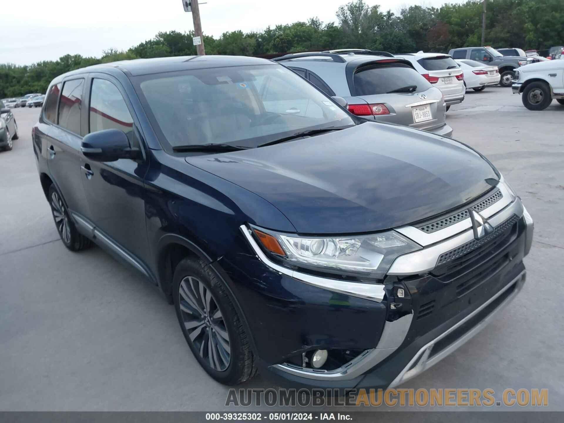 JA4AD3A30LZ017815 MITSUBISHI OUTLANDER 2020