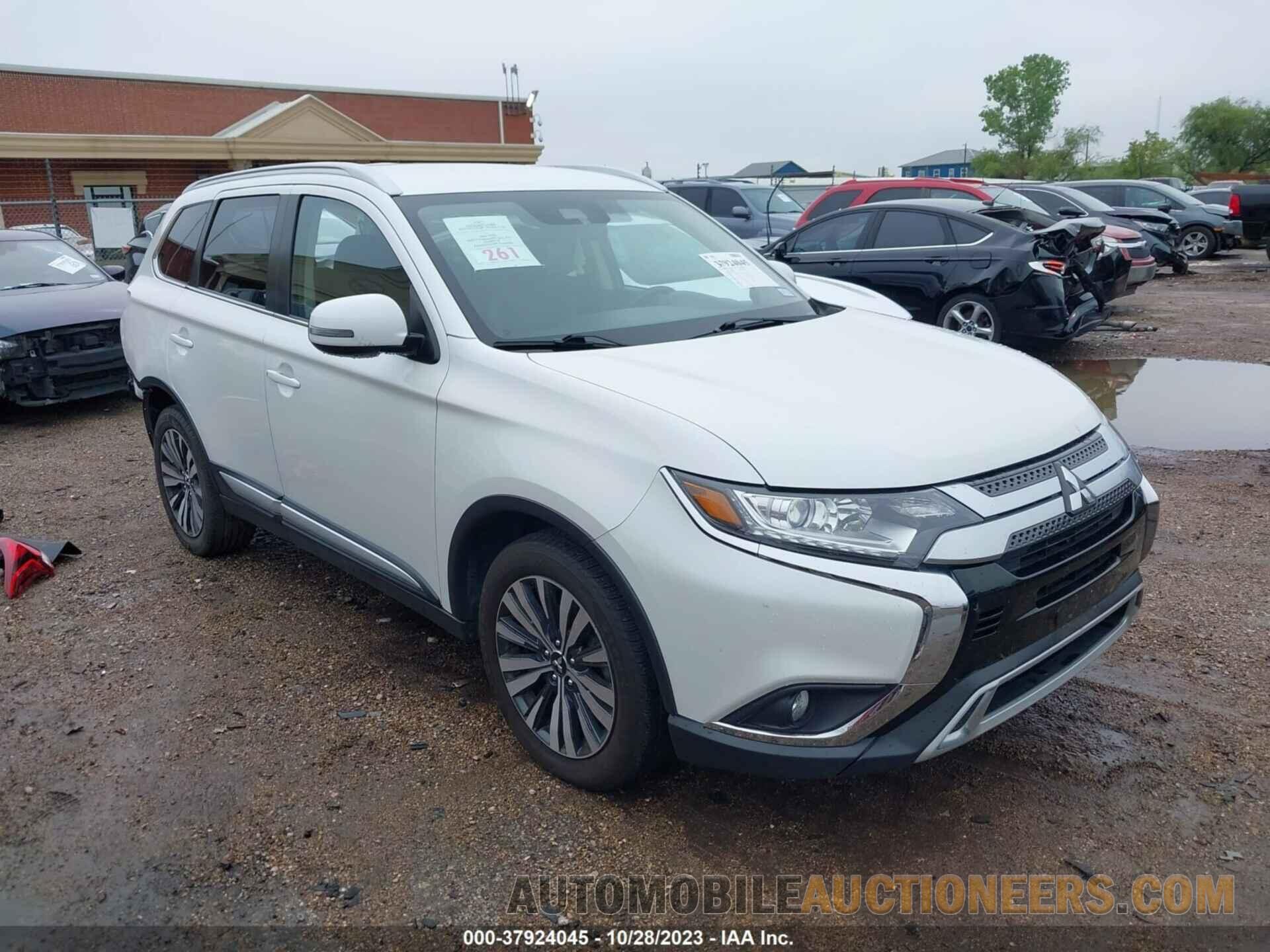 JA4AD3A30LZ020956 MITSUBISHI OUTLANDER 2020