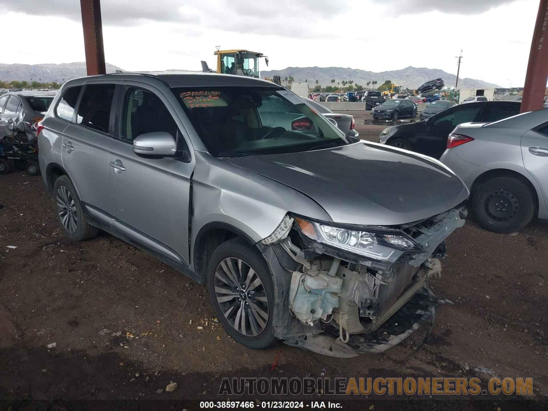 JA4AD3A30LZ023775 MITSUBISHI OUTLANDER 2020