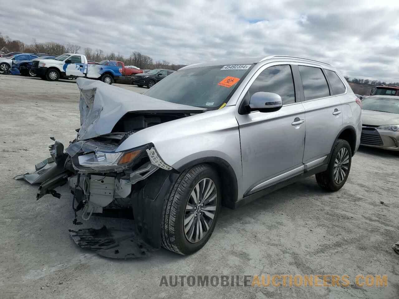 JA4AD3A30LZ033738 MITSUBISHI OUTLANDER 2020