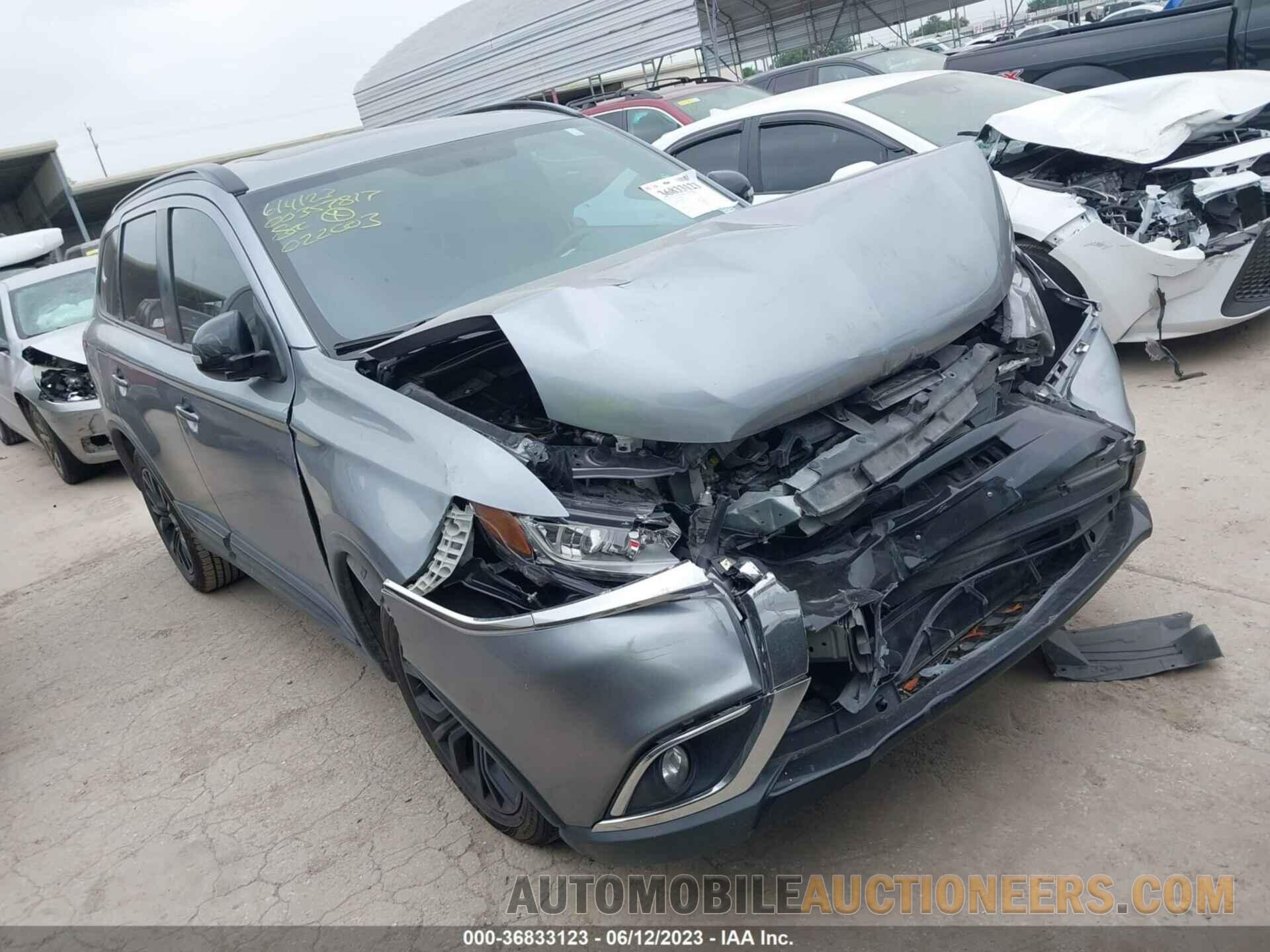 JA4AD3A31JZ022003 MITSUBISHI OUTLANDER 2018