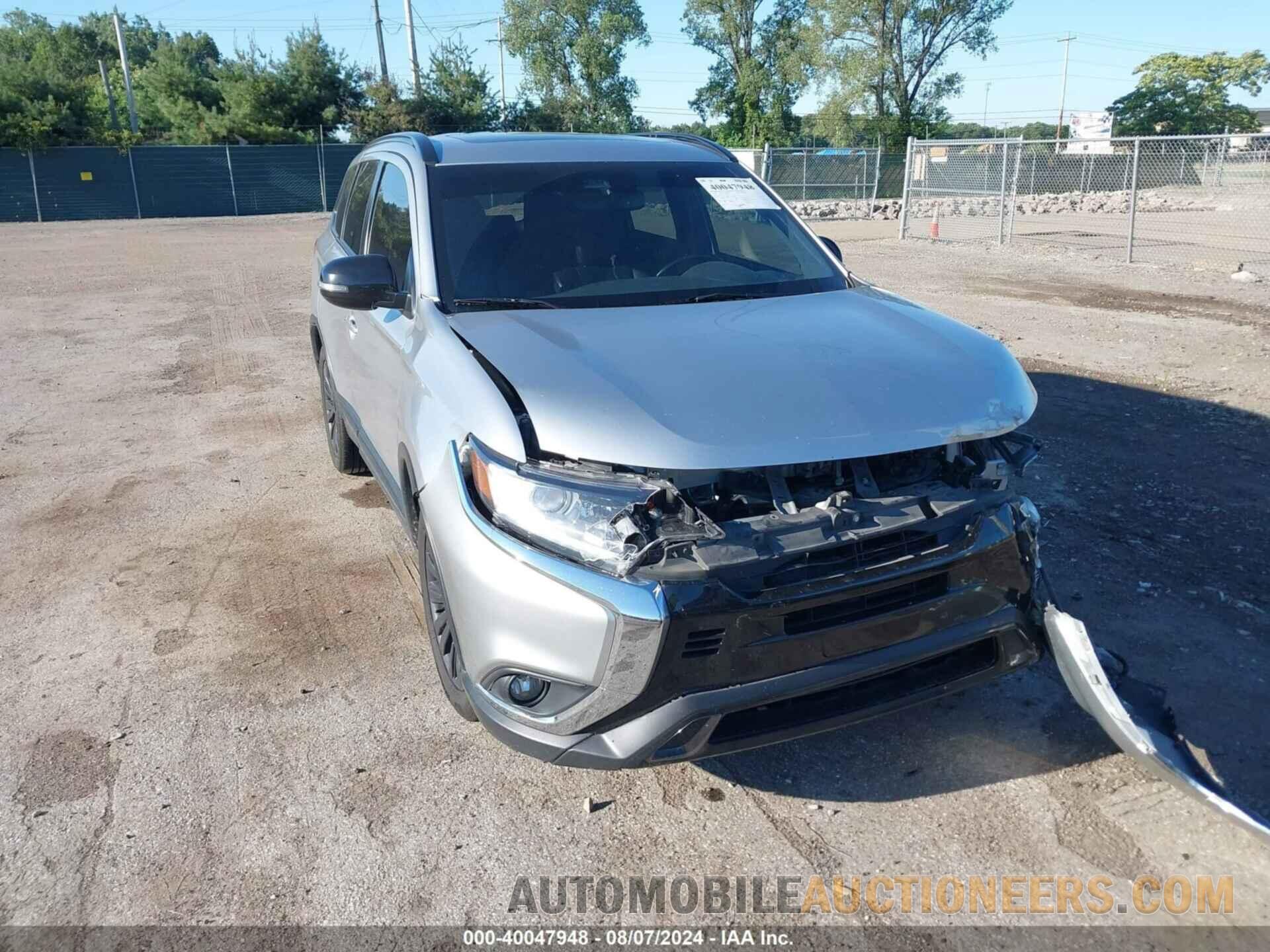 JA4AD3A31LJ000746 MITSUBISHI OUTLANDER 2020