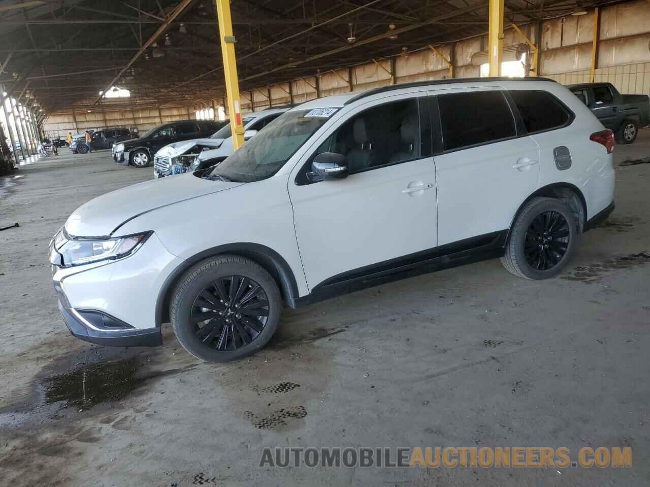 JA4AD3A31LZ005172 MITSUBISHI OUTLANDER 2020