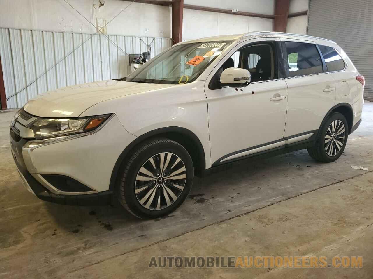 JA4AD3A31LZ018715 MITSUBISHI OUTLANDER 2020