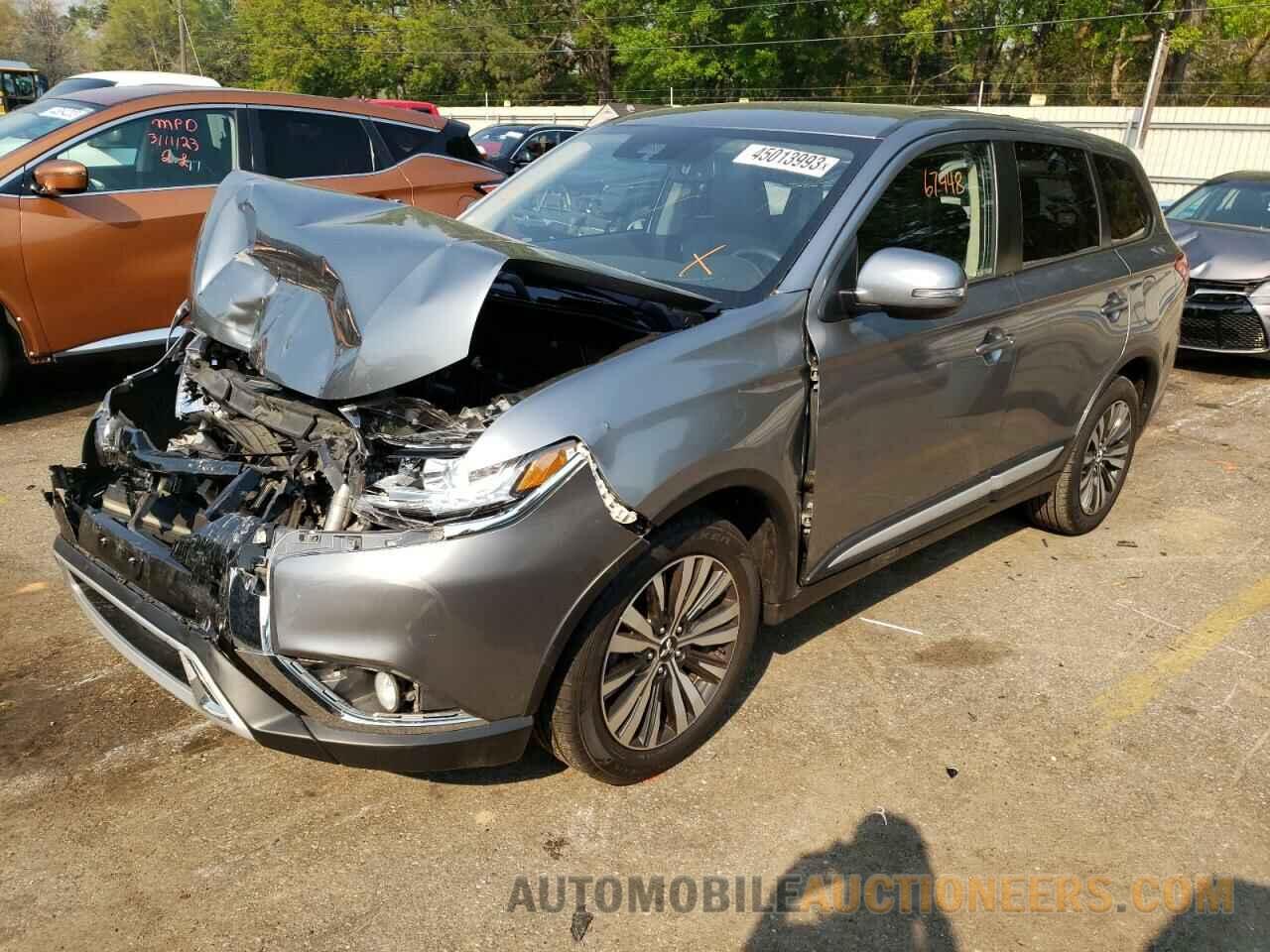 JA4AD3A31LZ043985 MITSUBISHI OUTLANDER 2020