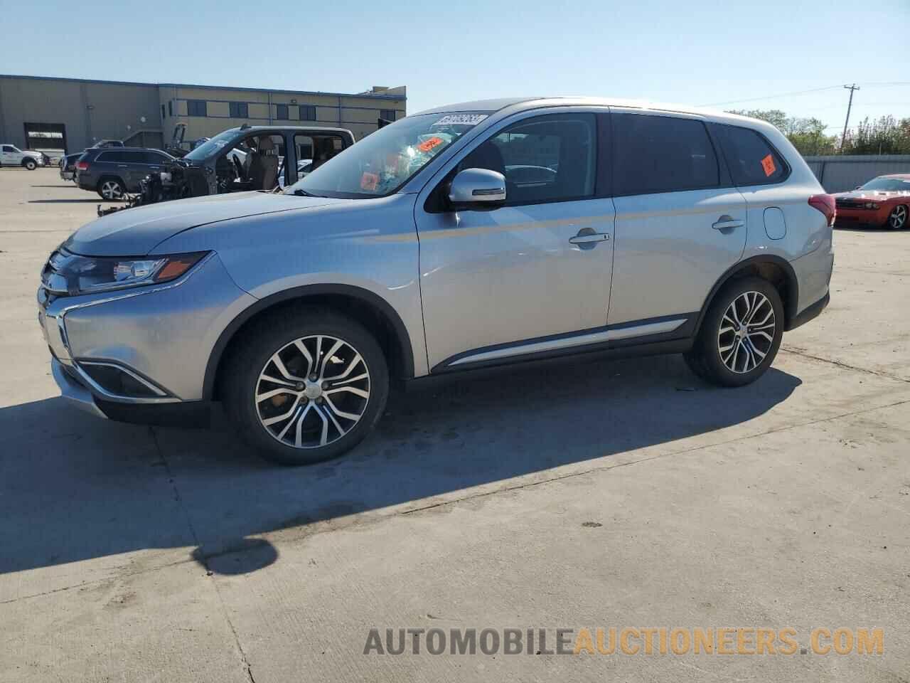 JA4AD3A32JZ023435 MITSUBISHI OUTLANDER 2018