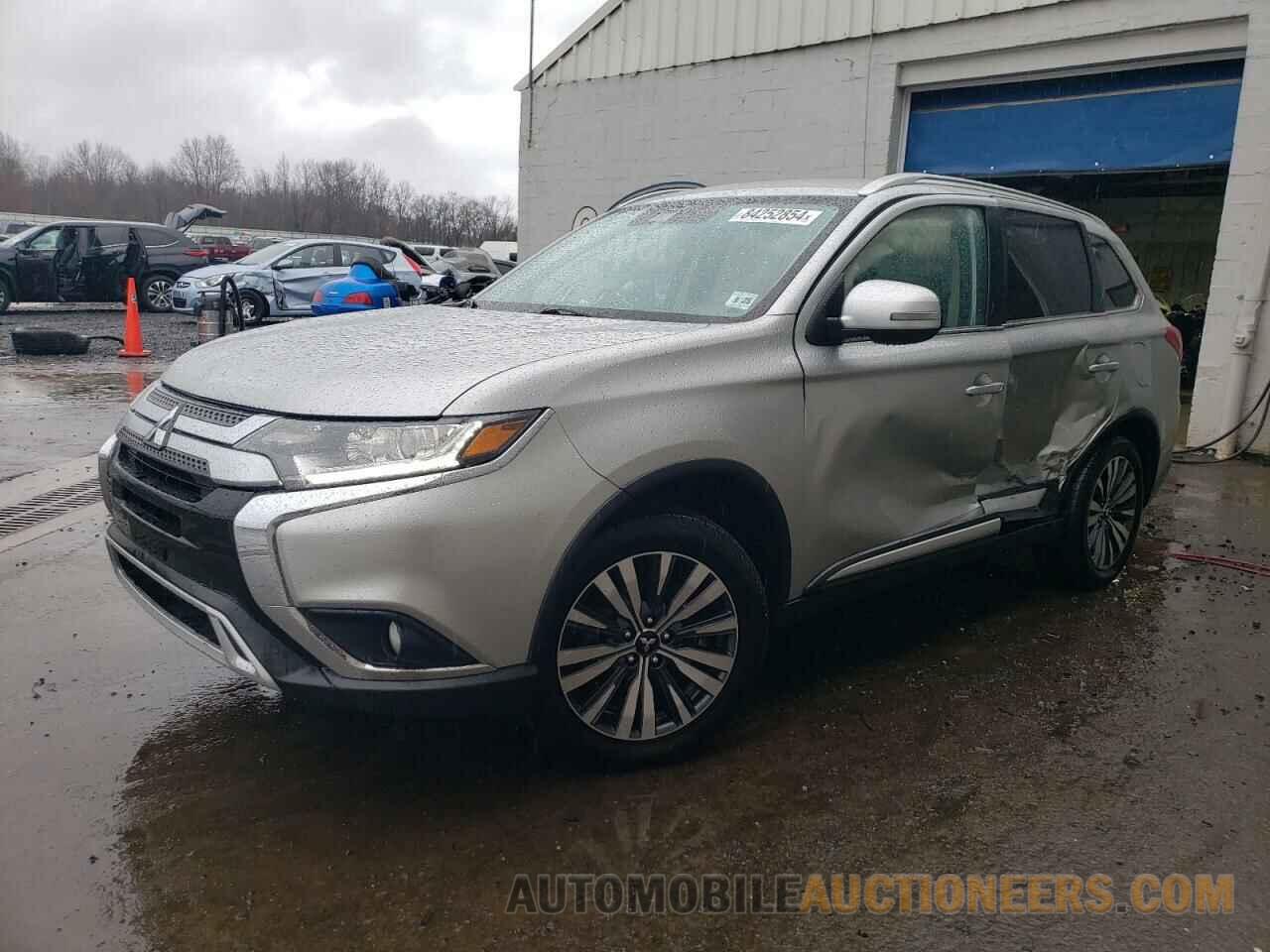 JA4AD3A32LJ001064 MITSUBISHI OUTLANDER 2020