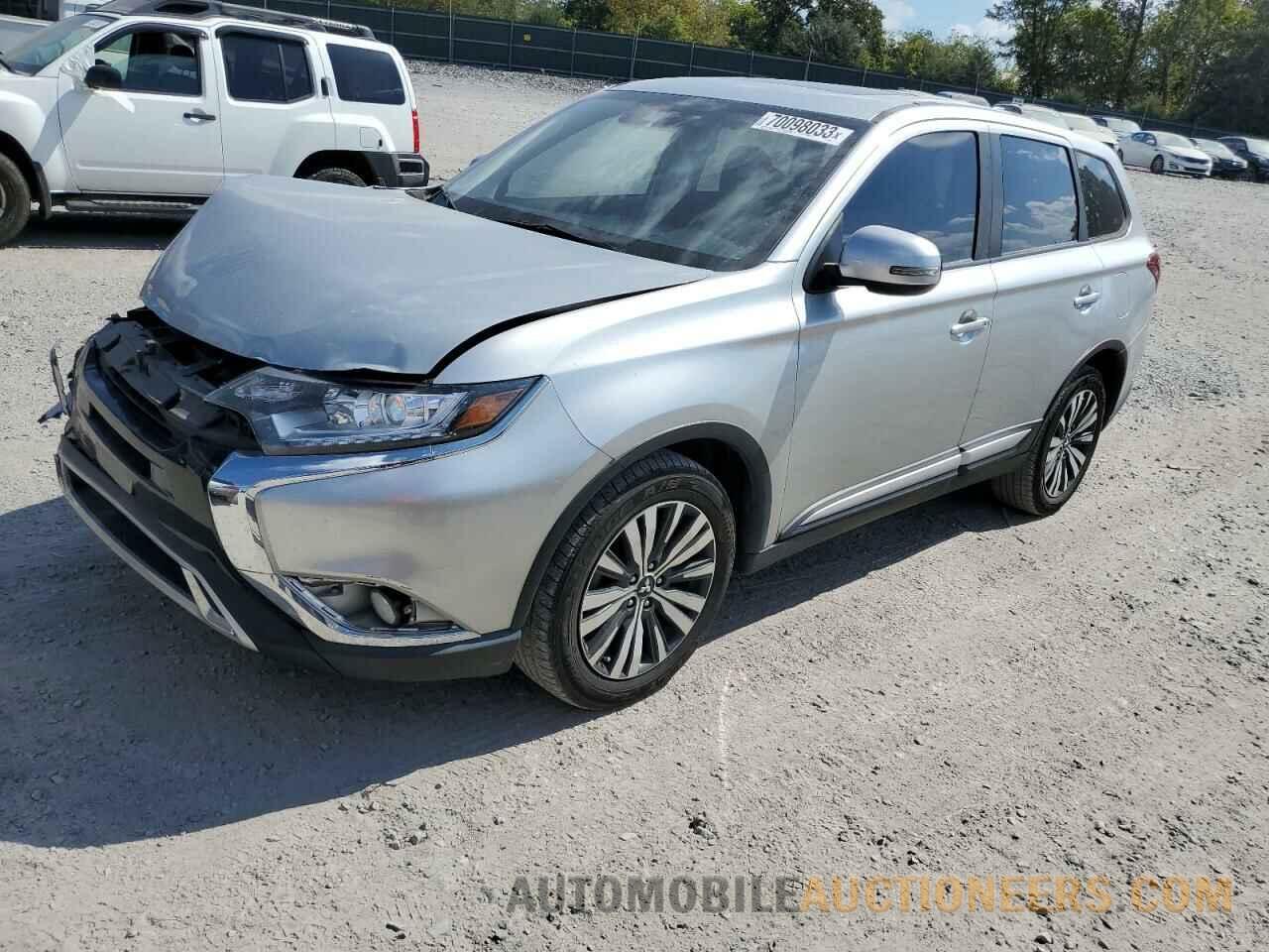 JA4AD3A32LZ003673 MITSUBISHI OUTLANDER 2020