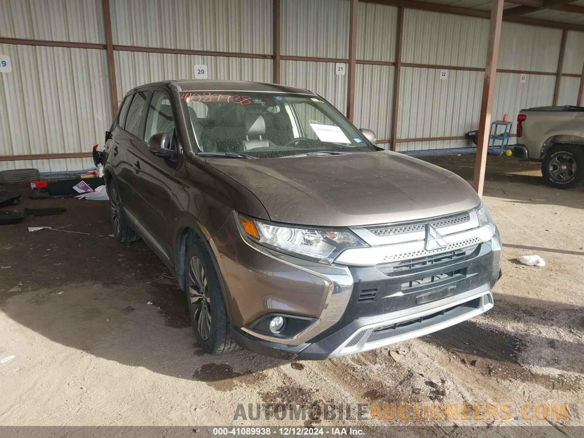 JA4AD3A32LZ003737 MITSUBISHI OUTLANDER 2020