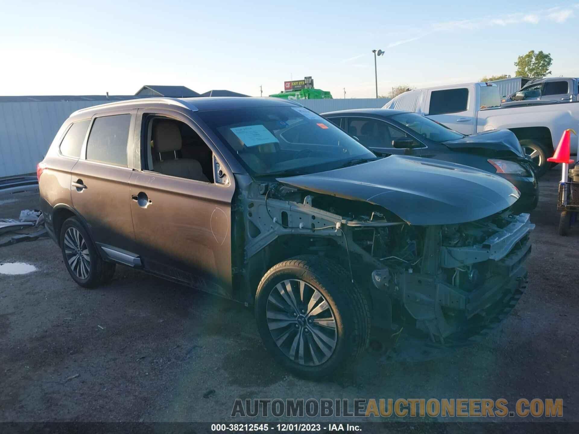 JA4AD3A32LZ003947 MITSUBISHI OUTLANDER 2020