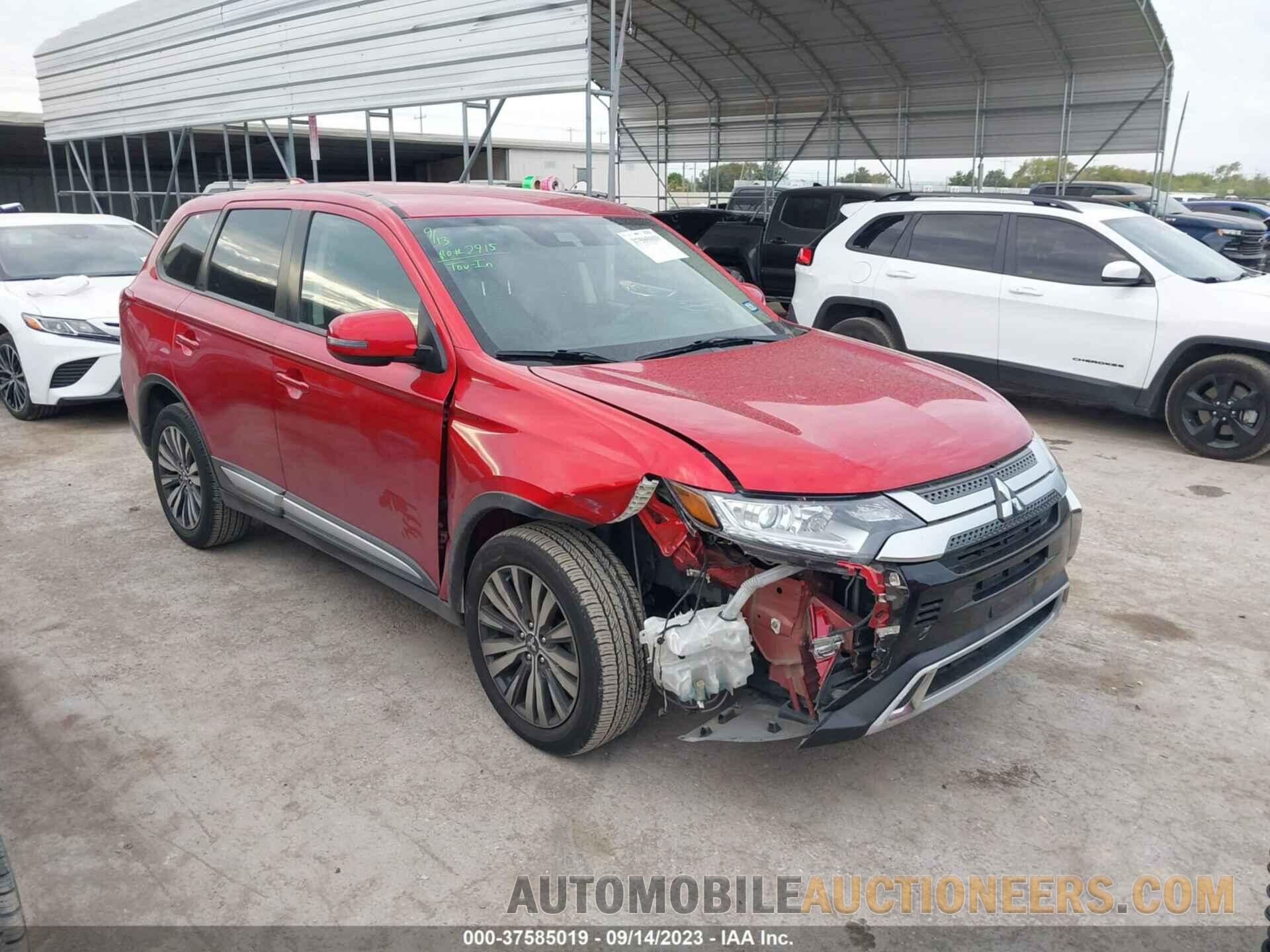 JA4AD3A32LZ011627 MITSUBISHI OUTLANDER 2020