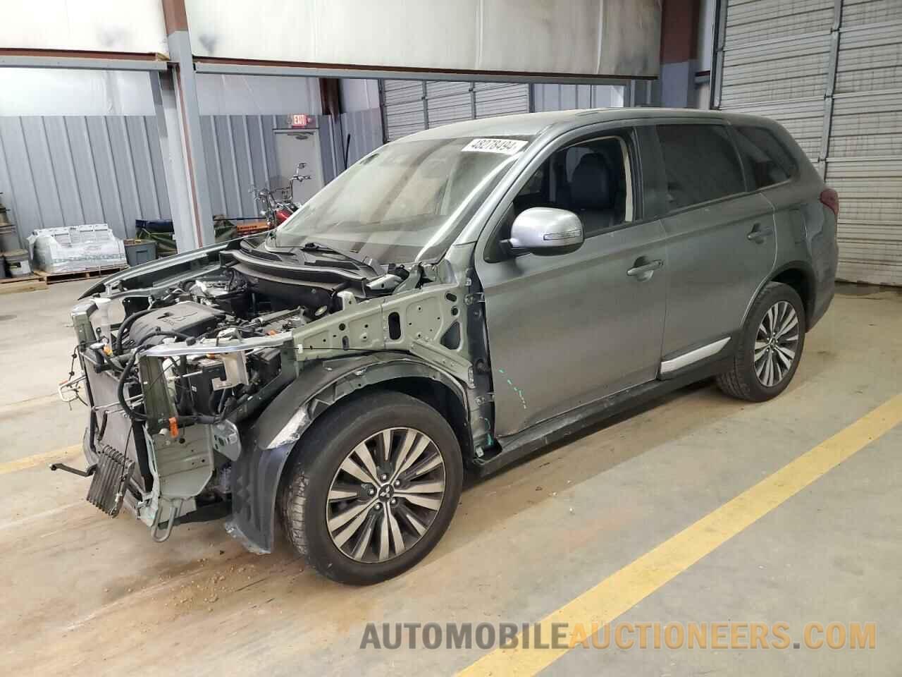 JA4AD3A32LZ025365 MITSUBISHI OUTLANDER 2020