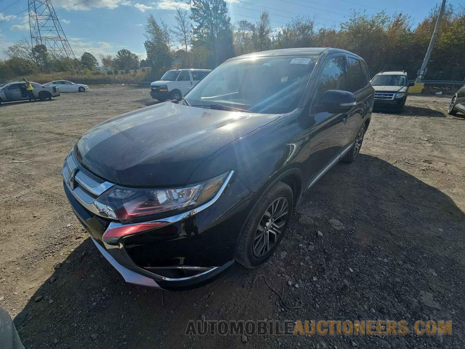 JA4AD3A33JZ054760 Mitsubishi Outlander 2018