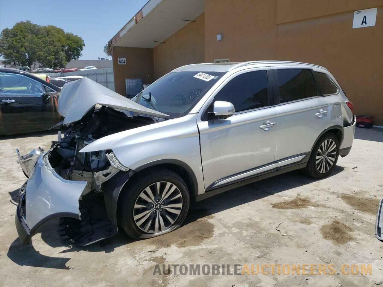 JA4AD3A33LZ012205 MITSUBISHI OUTLANDER 2020